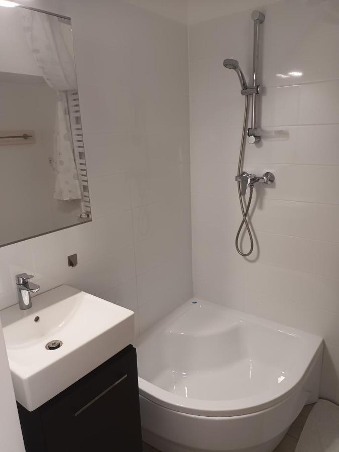Gdynia, Sea Shell - Czarujacy, Dyskretny Loft Dla Pary Z Parkingiem - Blisko Dzikiej Plazy I Centrum Εξωτερικό φωτογραφία